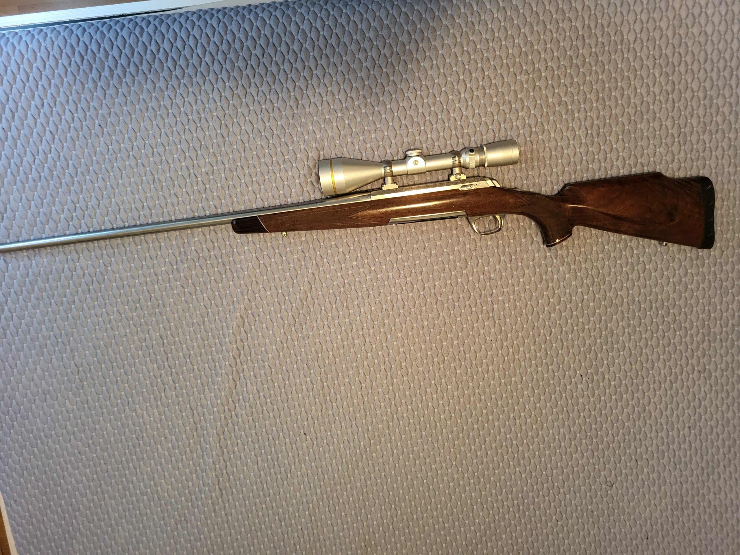 Browning x-bolt white gold medallion 7mm rem mag
