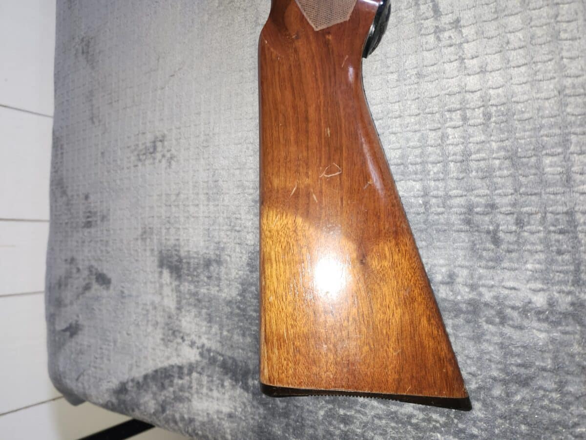 28 semi-automatique