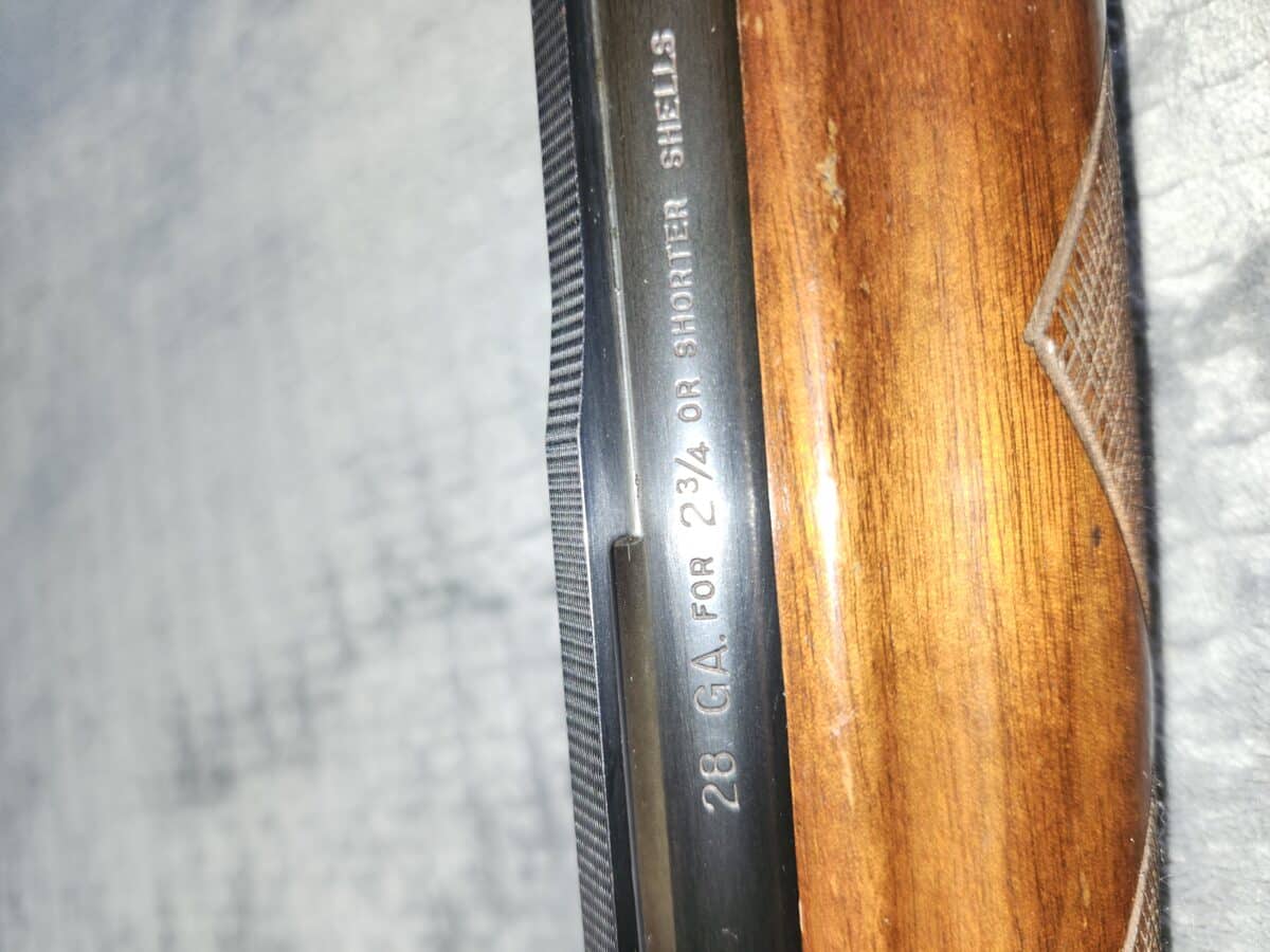 28 semi-automatique
