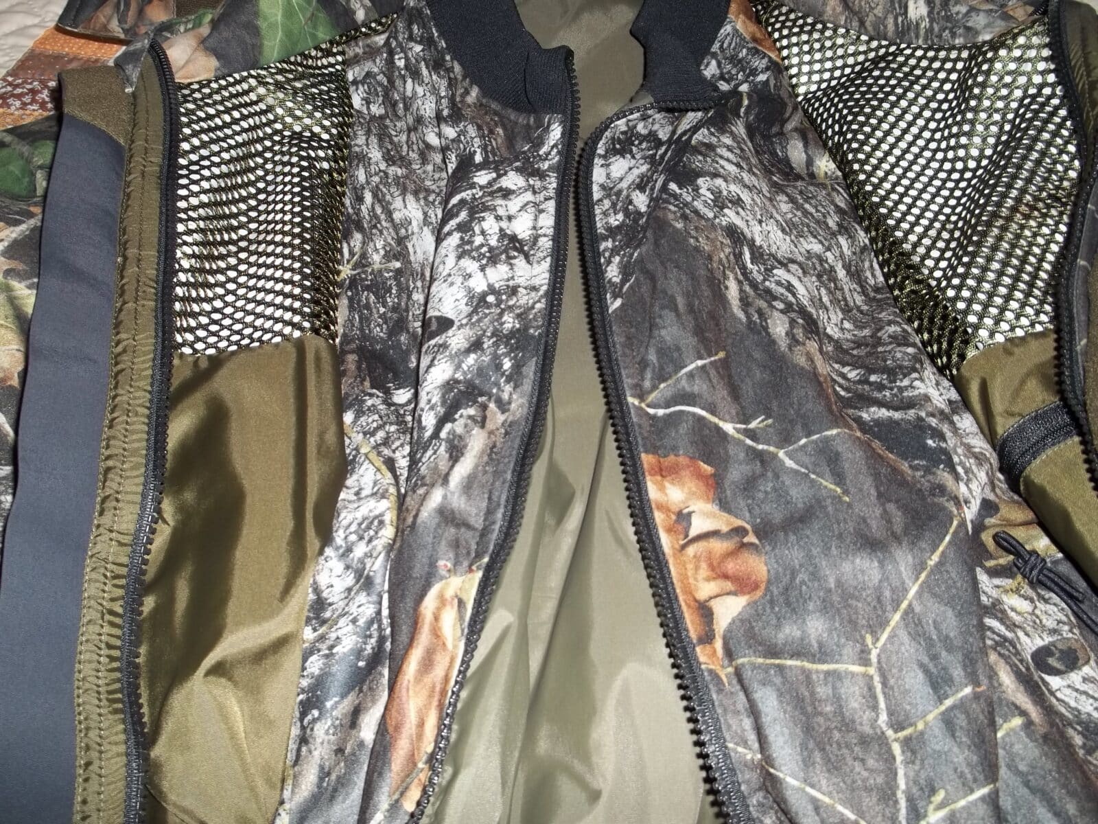 HABIT DE CHASSE BROWNING 3/1 AVEC SALOPETTE GRANDEUR MÉDIUM