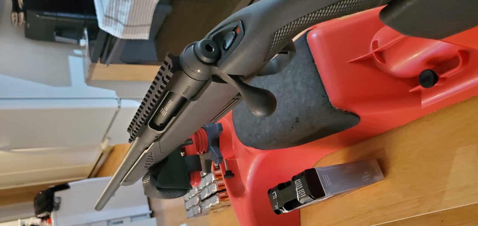 Fusil slug gun Savage cal. 20 gaucher