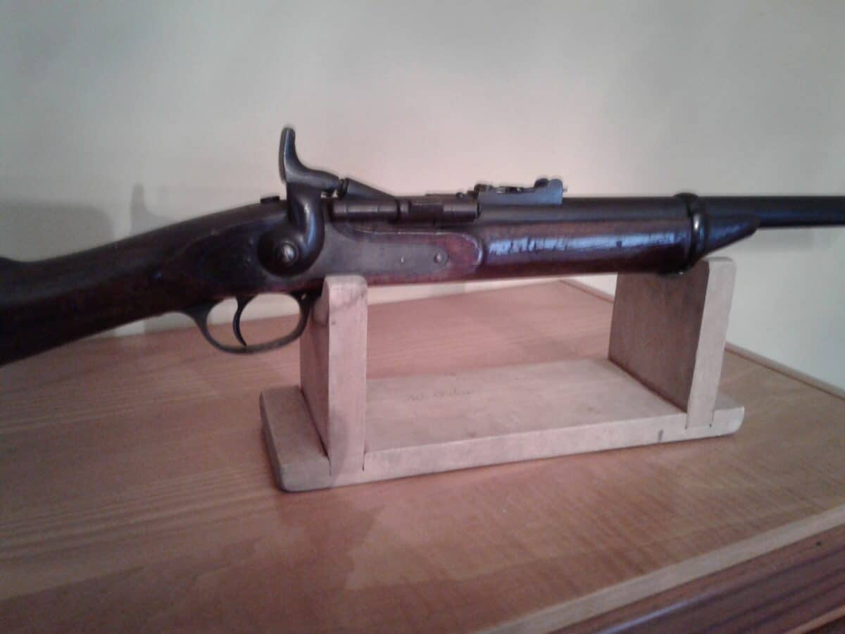 Carabine antique model 577
