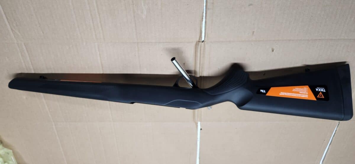 Tikka T3x lite crosse synthétique neuve pour gaucher.
