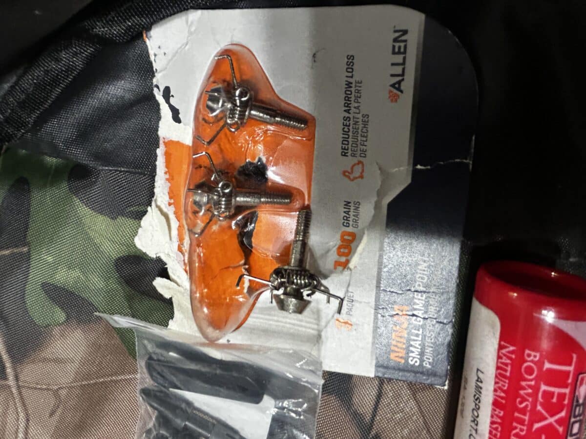 Barnett whitetail hunter str 375 pied seconde