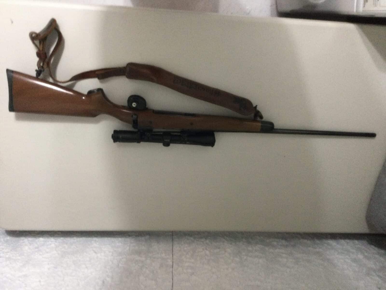 Carabine Savage 7mm pour gaucher