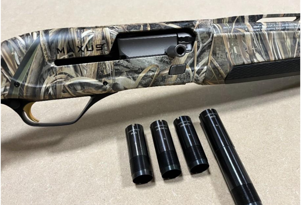 BROWNING MAXUS 2 CAMO MAX5, CAL12/89 71CM