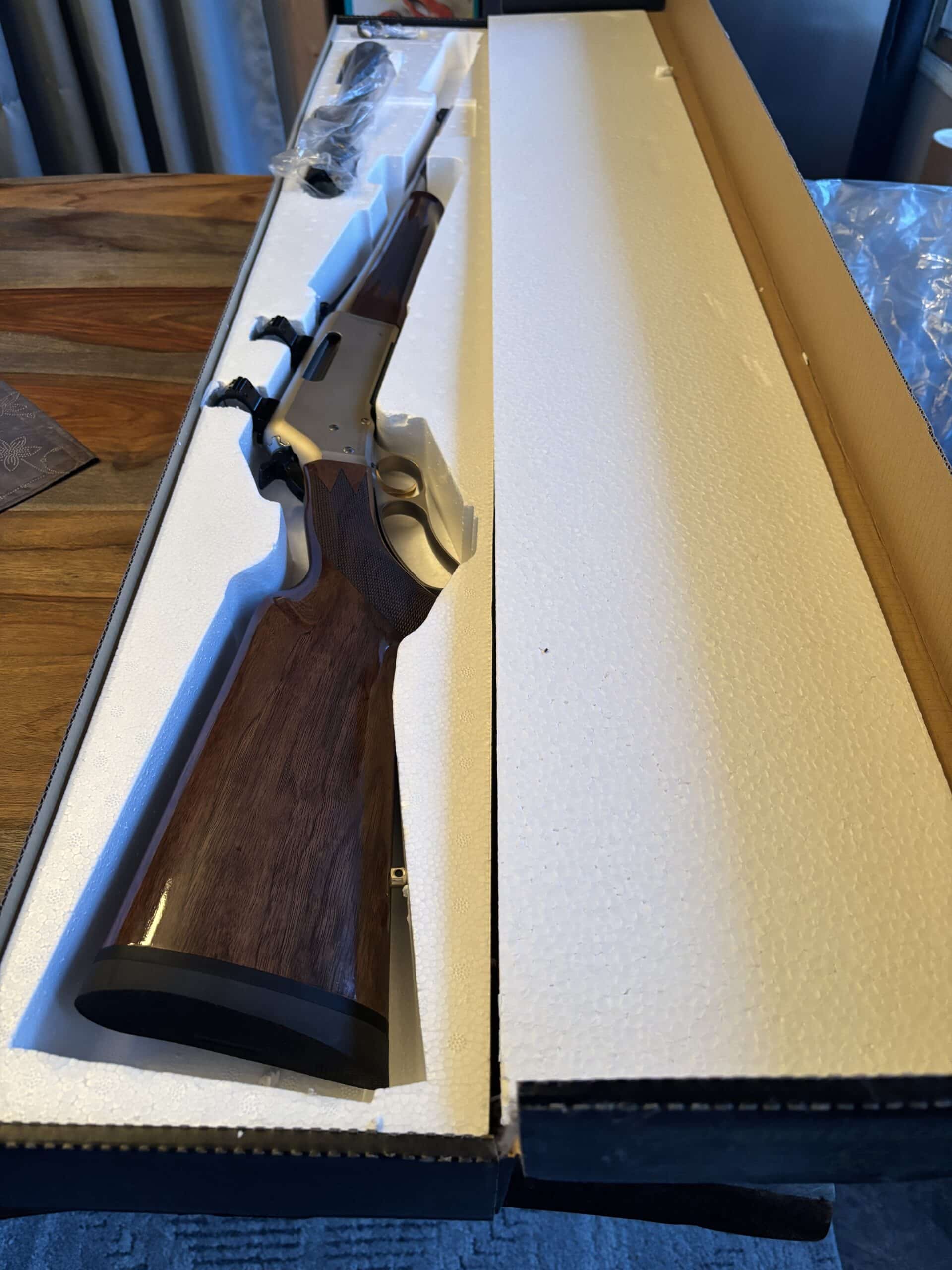 6.5 CREEDMOOR NEUVE BROWNING À LEVIER STAINLESS STEEL