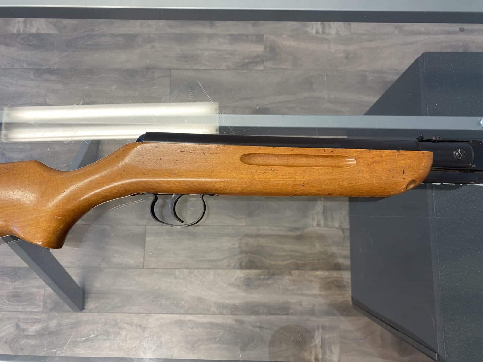 Slavia 620 cal. 177