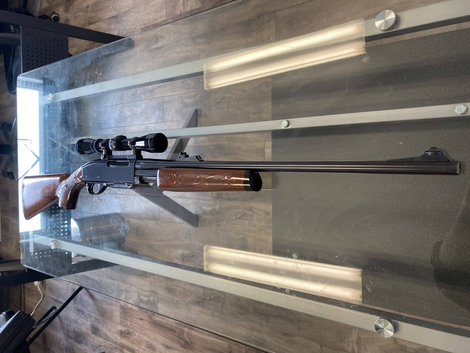 Remington 7600 cal. 270 Win + Leupold VARI-X II