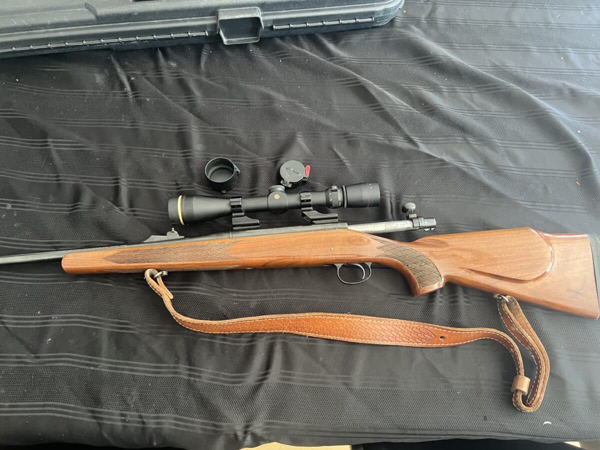 CARABINE REMINGTON 700 AVEC TELESCOPE LEOPOLD VXIII