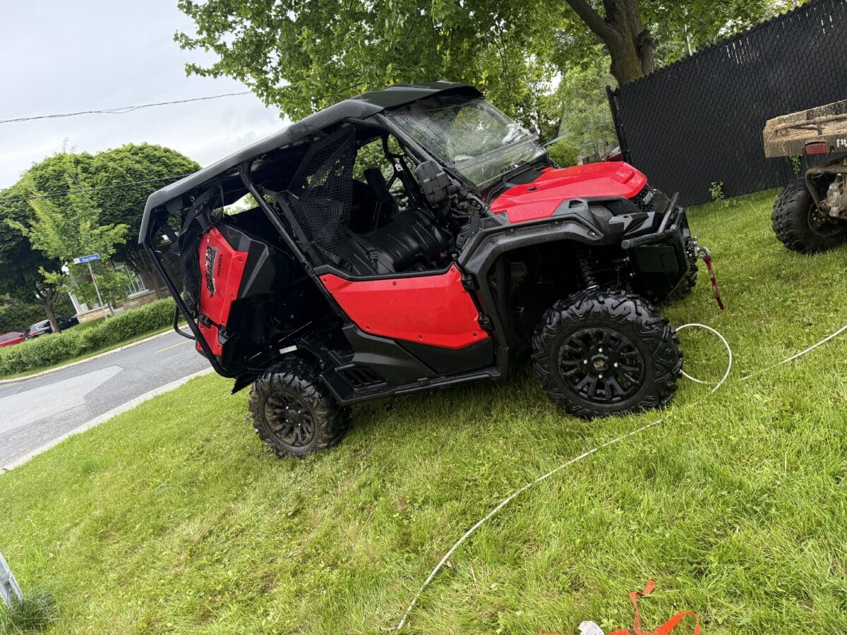 Honda Pioneer 1000-5 deluxe