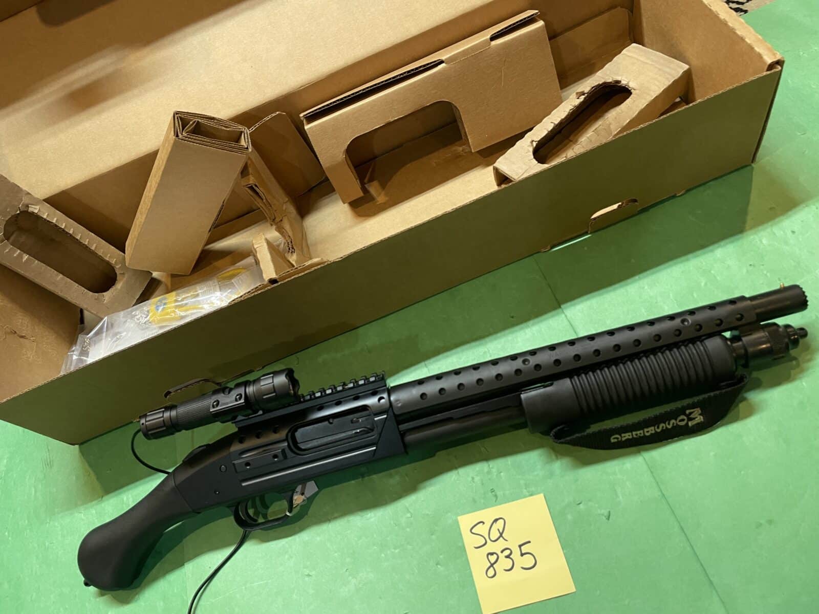 MOSSBERG 590 SHOCKWAVE