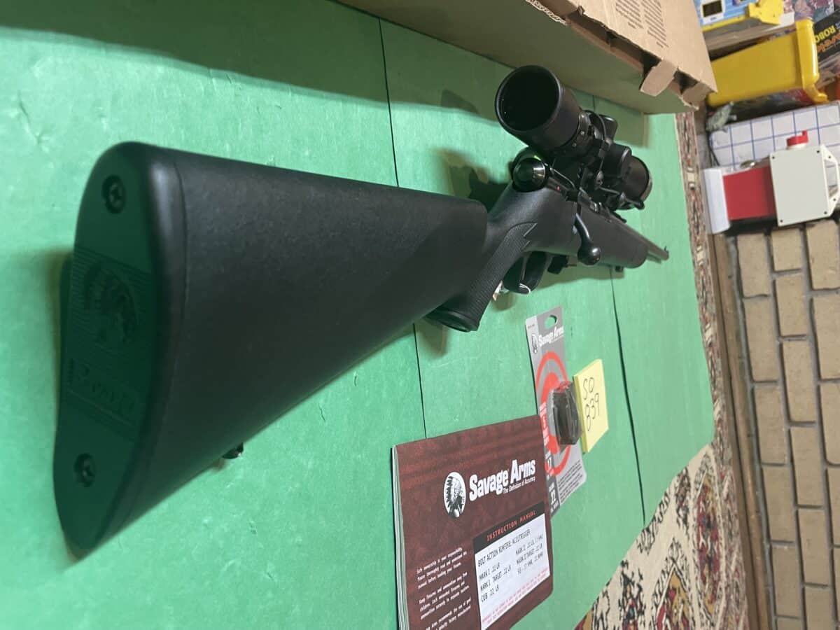 SAVAGE 93F 22 MAG * NEUF *