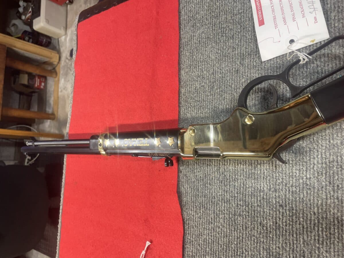 CARABINE HENRY EDITION LIMITEE ”TEXAS”