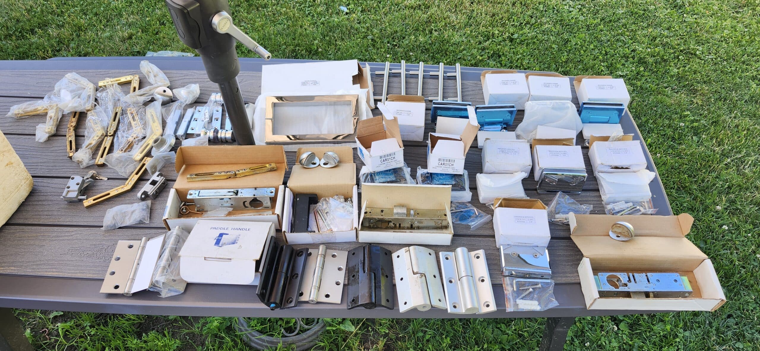 Lot de pognée et accessoires pour porte de douche