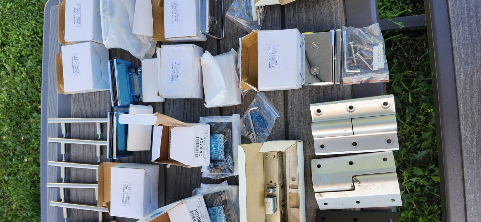 Lot de pognée et accessoires pour porte de douche