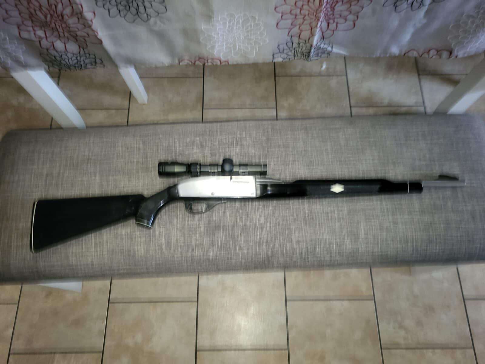 Remington nylon 66 semi-automatique
