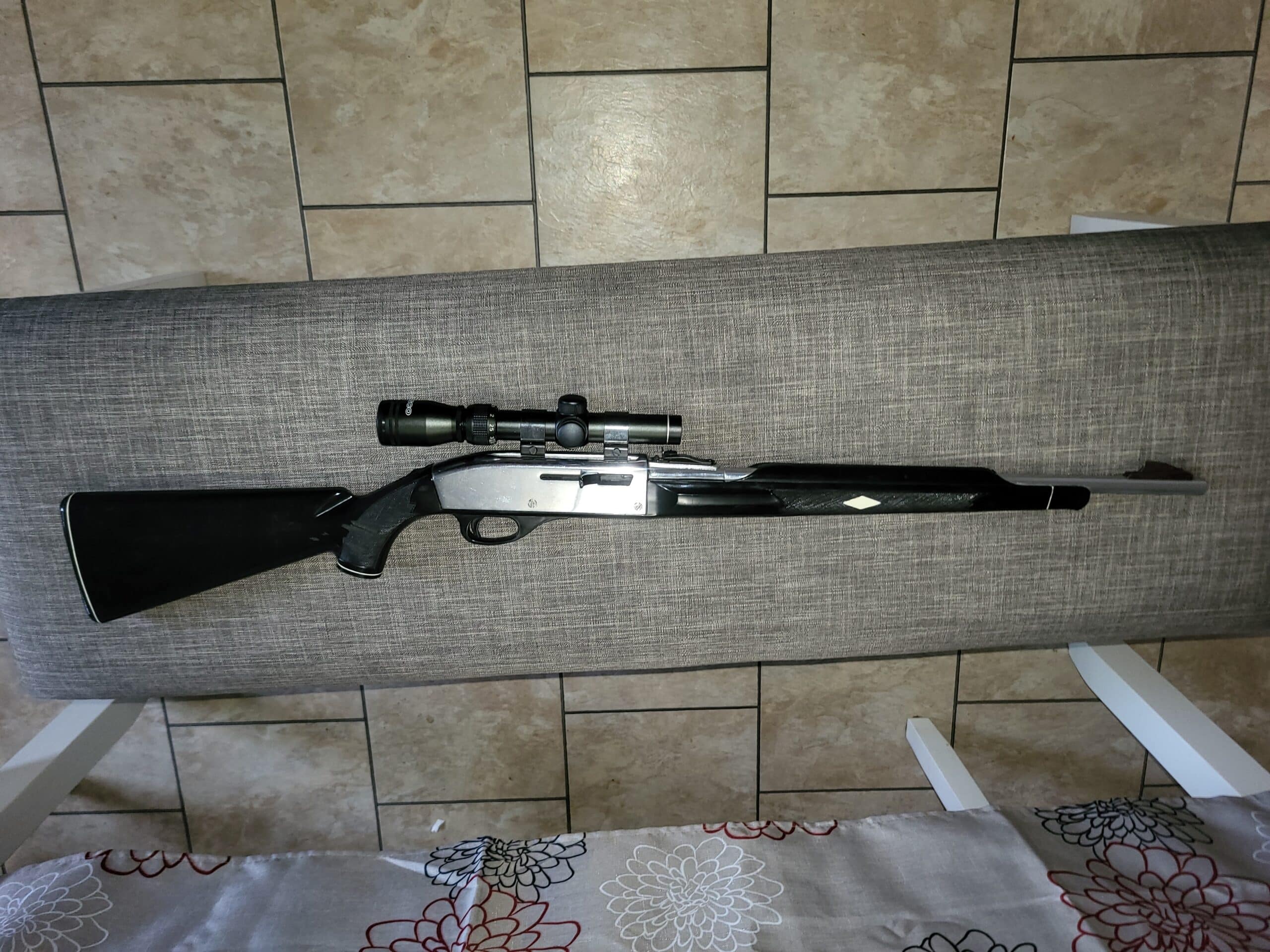 Remington nylon 66 semi-automatique