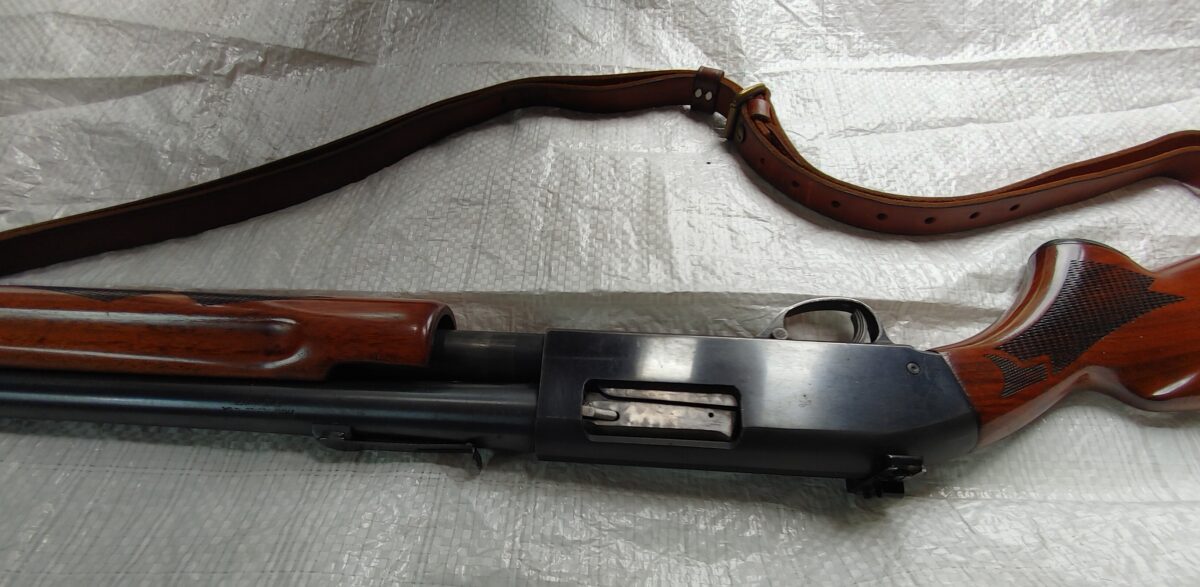 Fusil de marque High Standards cal 12 (canon 20”)