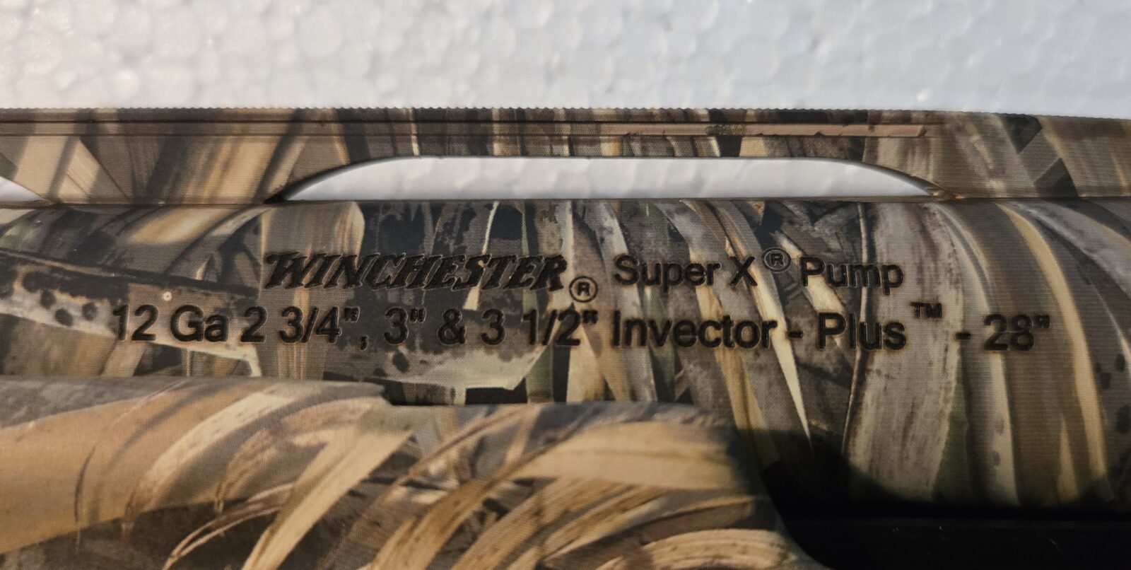 Fusil à pompe calibre 12 Winchester SXP waterfowl hunter