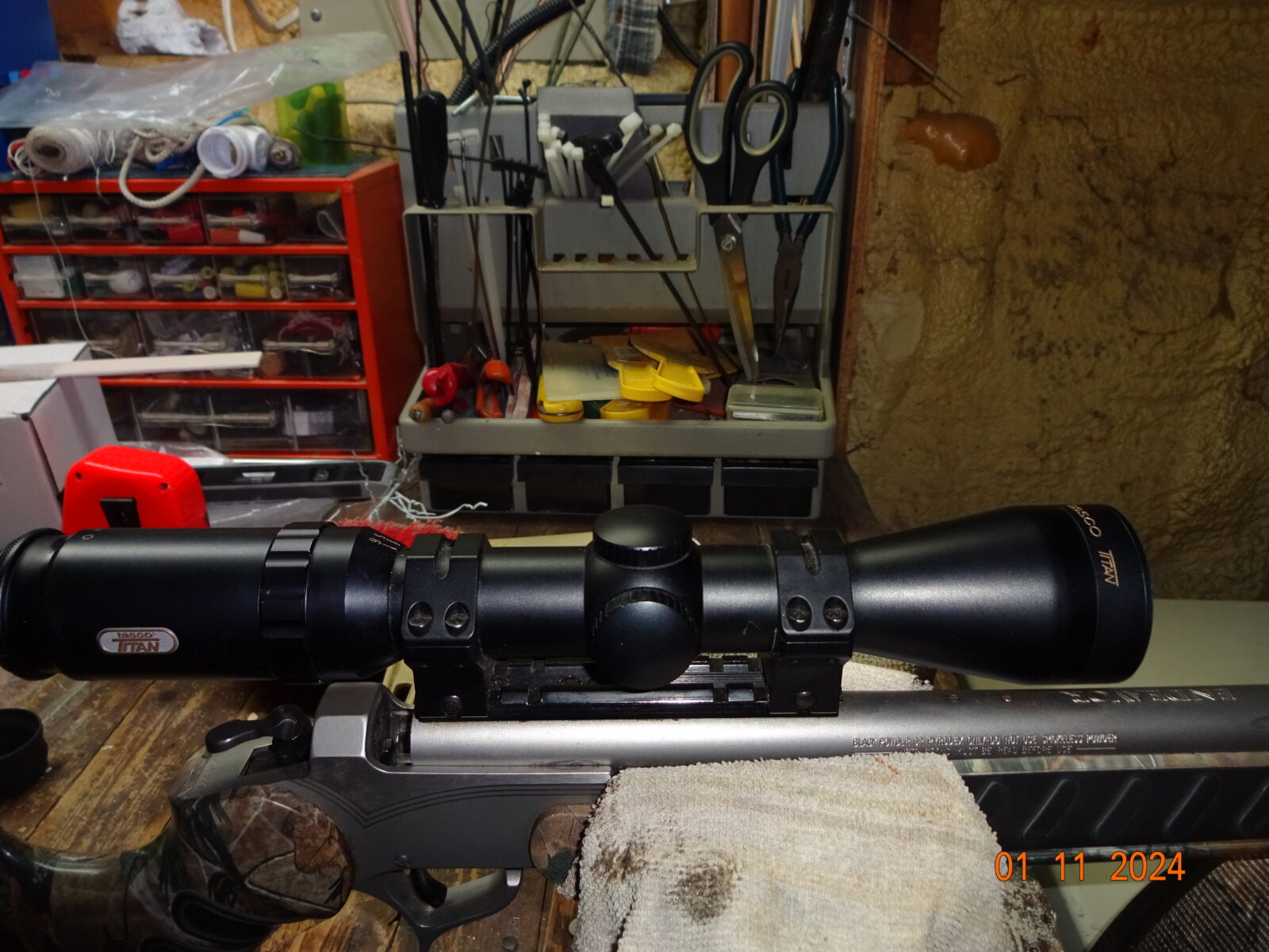 Titan Tasco 1.5 x 6 x 42