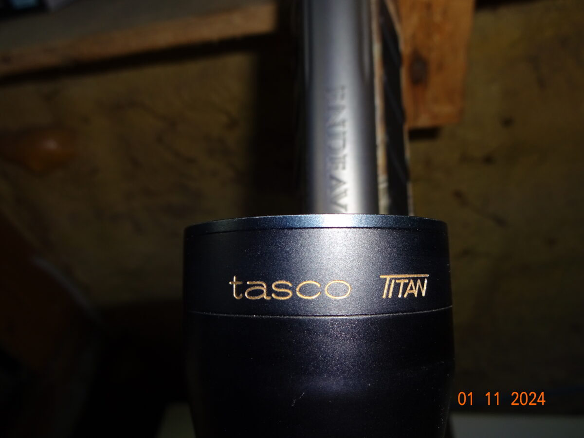 Titan Tasco 1.5 x 6 x 42