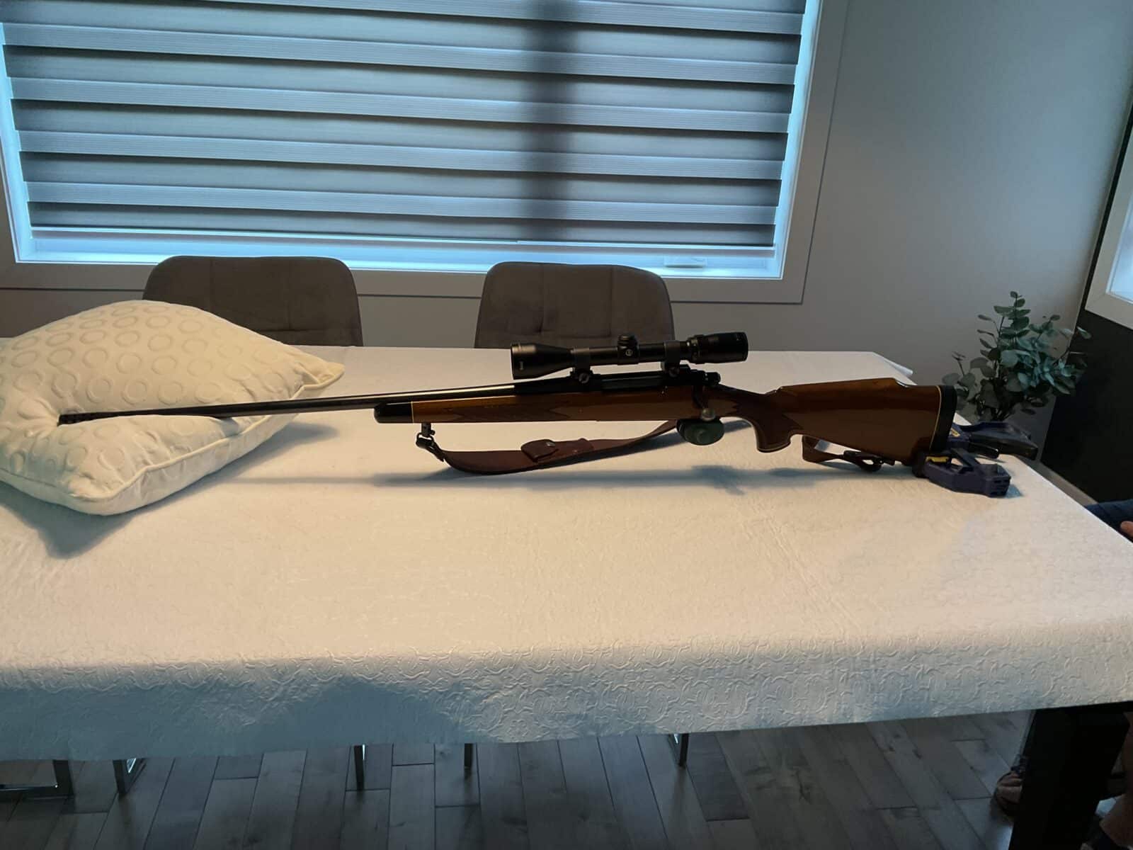 Carabine Remington 338 à verrous 3 coups pour gaucher