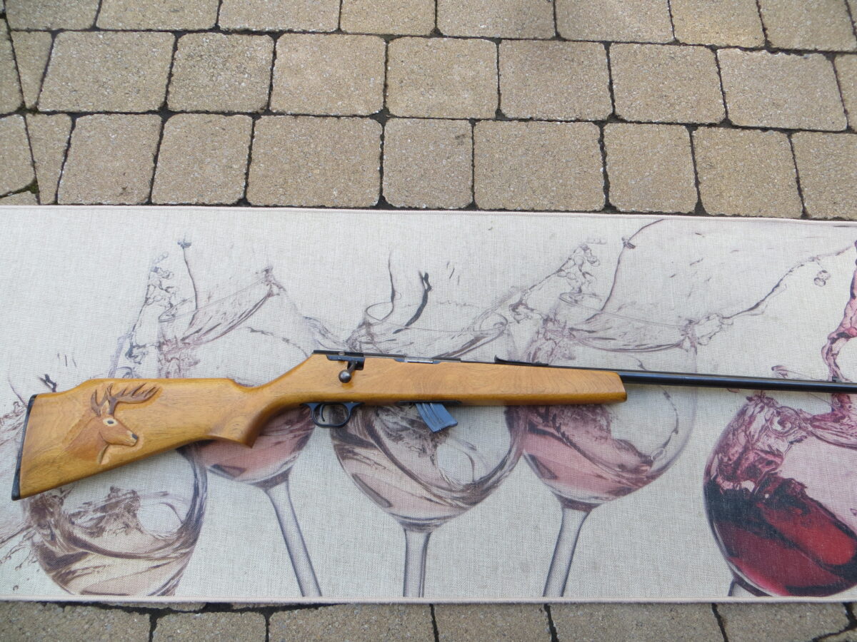 Carabine Moosberg lakefild Mark II cal.22 chargeur 10 coups