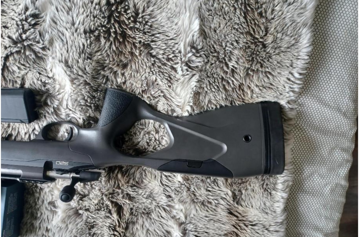 sako s 20 calibre 308 + lunette + point rouge + munit