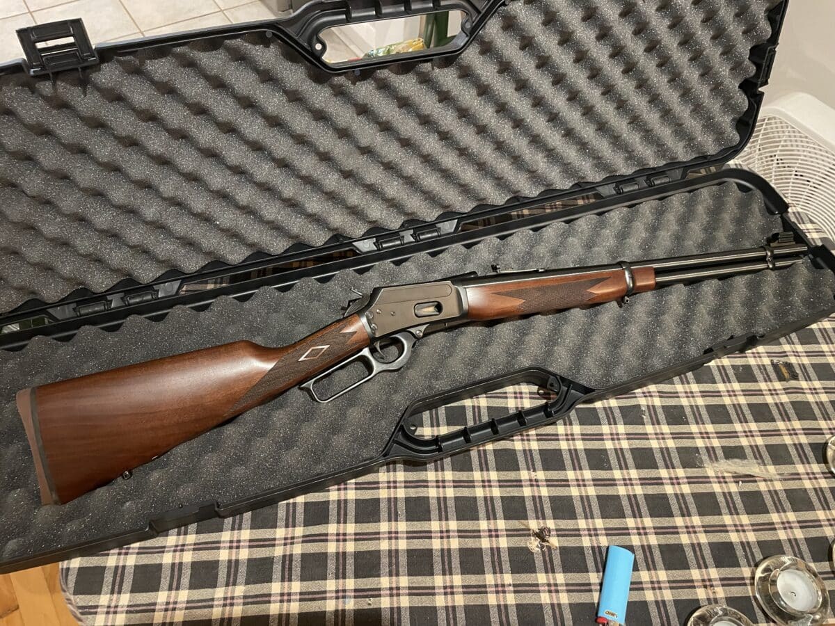 Carabine Marlin Model 1894 Classic, 44Mag, à l’état neuve!