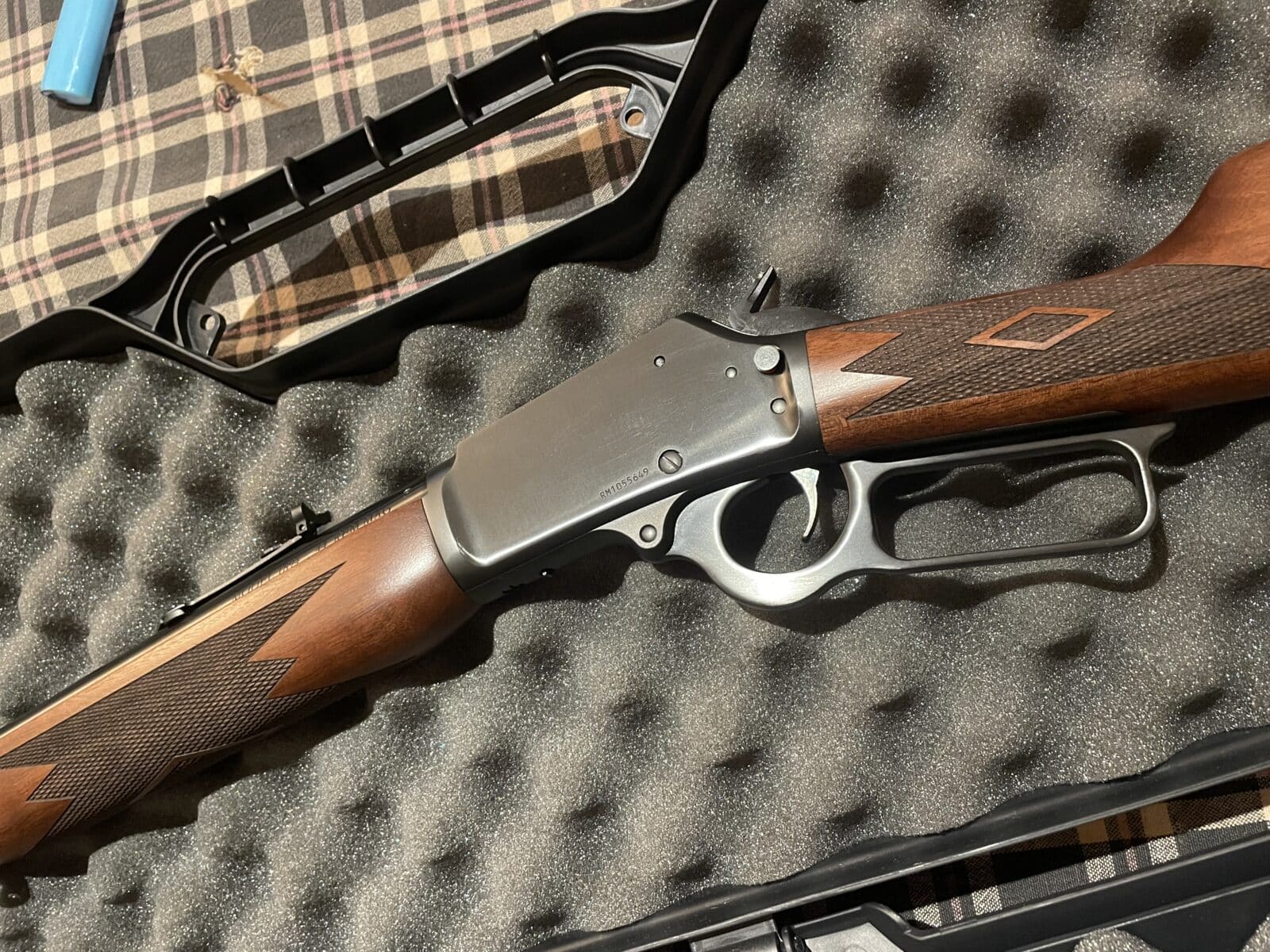 Carabine Marlin Model 1894 Classic, 44Mag, à l’état neuve!