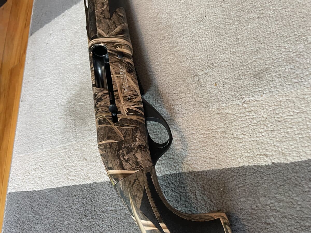 Fusil Weatherby Element, semi-auto, 28″, 12g x 3”, comme neuf!