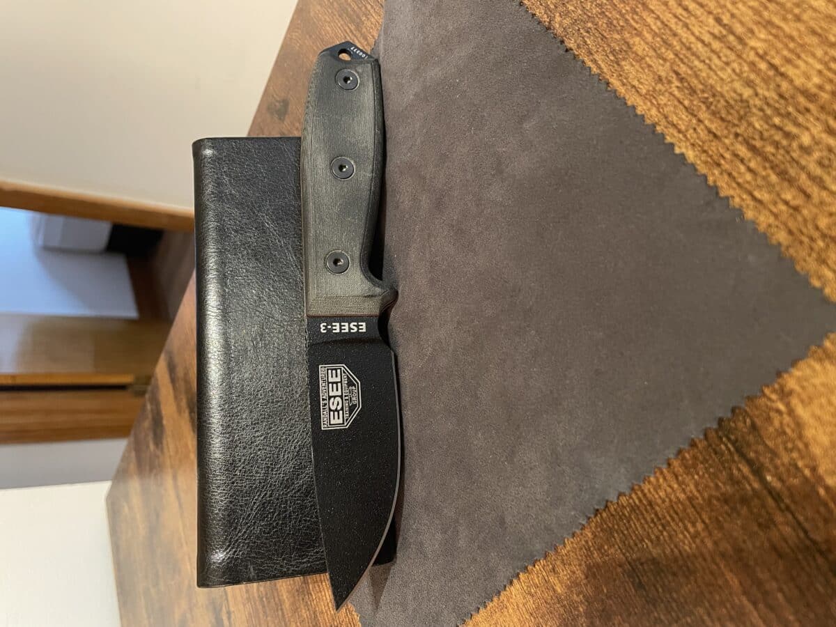 Couteau de survie Esee 3