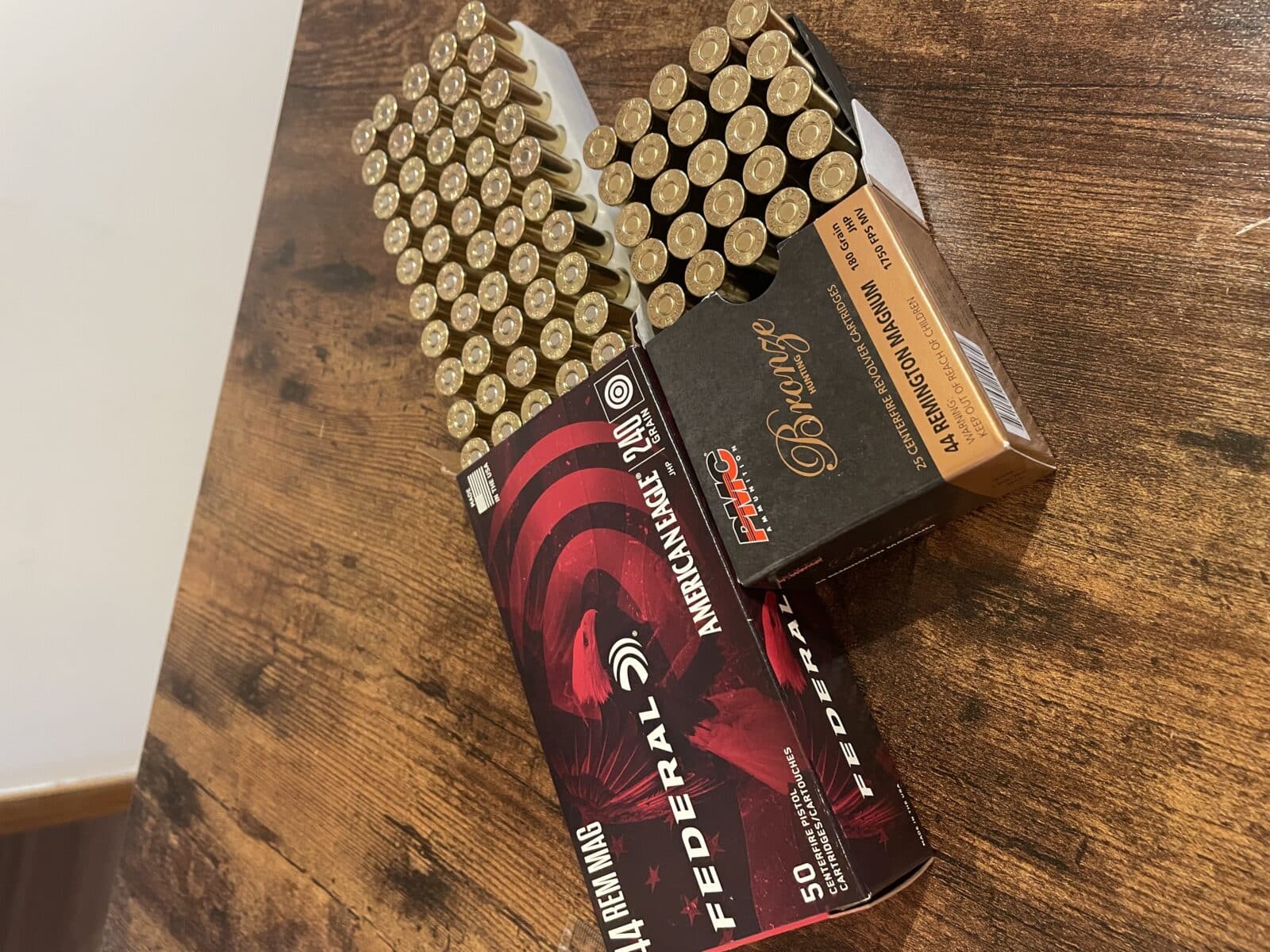 Carabine Marlin(Ruger) Model 1894 Classic, 44Mag, à l’état neuve!
