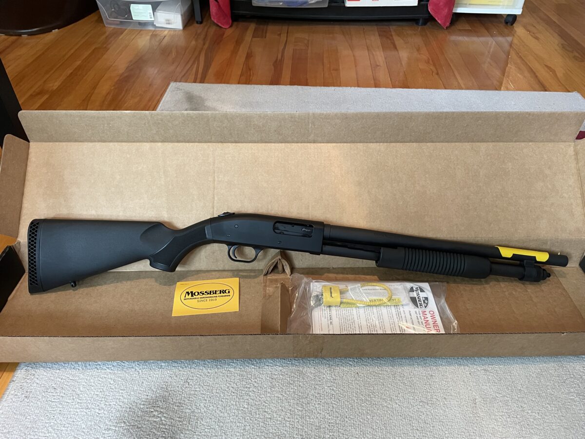 Fusil Mossberg 590 tactical 7 shots, 18,5”, Neuf, jamais tiré!