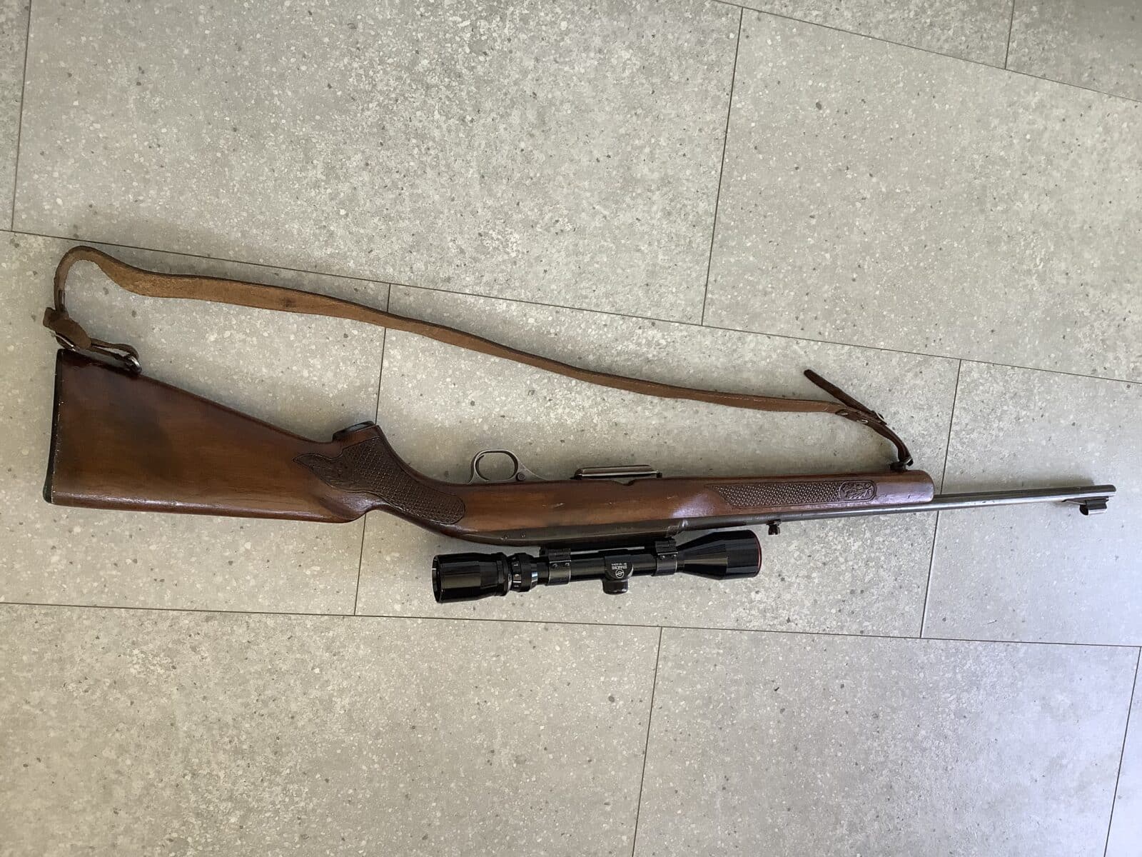 Winchester modèle 100