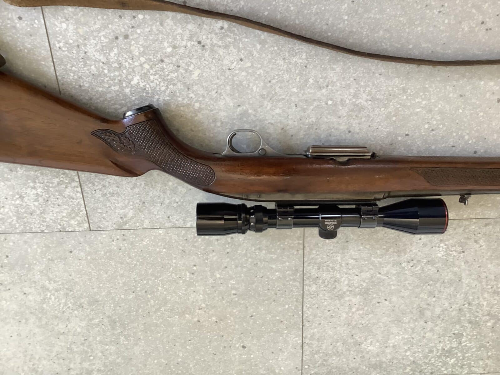 Winchester modèle 100