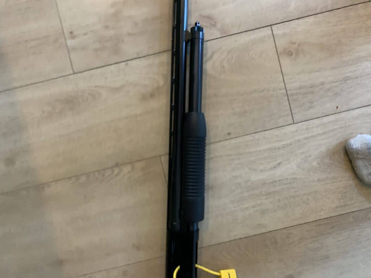 Mossberg maverick 88 (comme neuf)