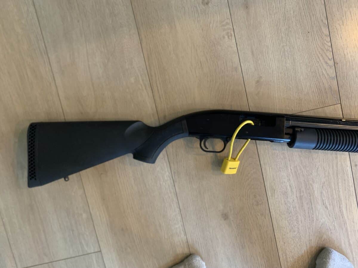Mossberg maverick 88 (comme neuf)