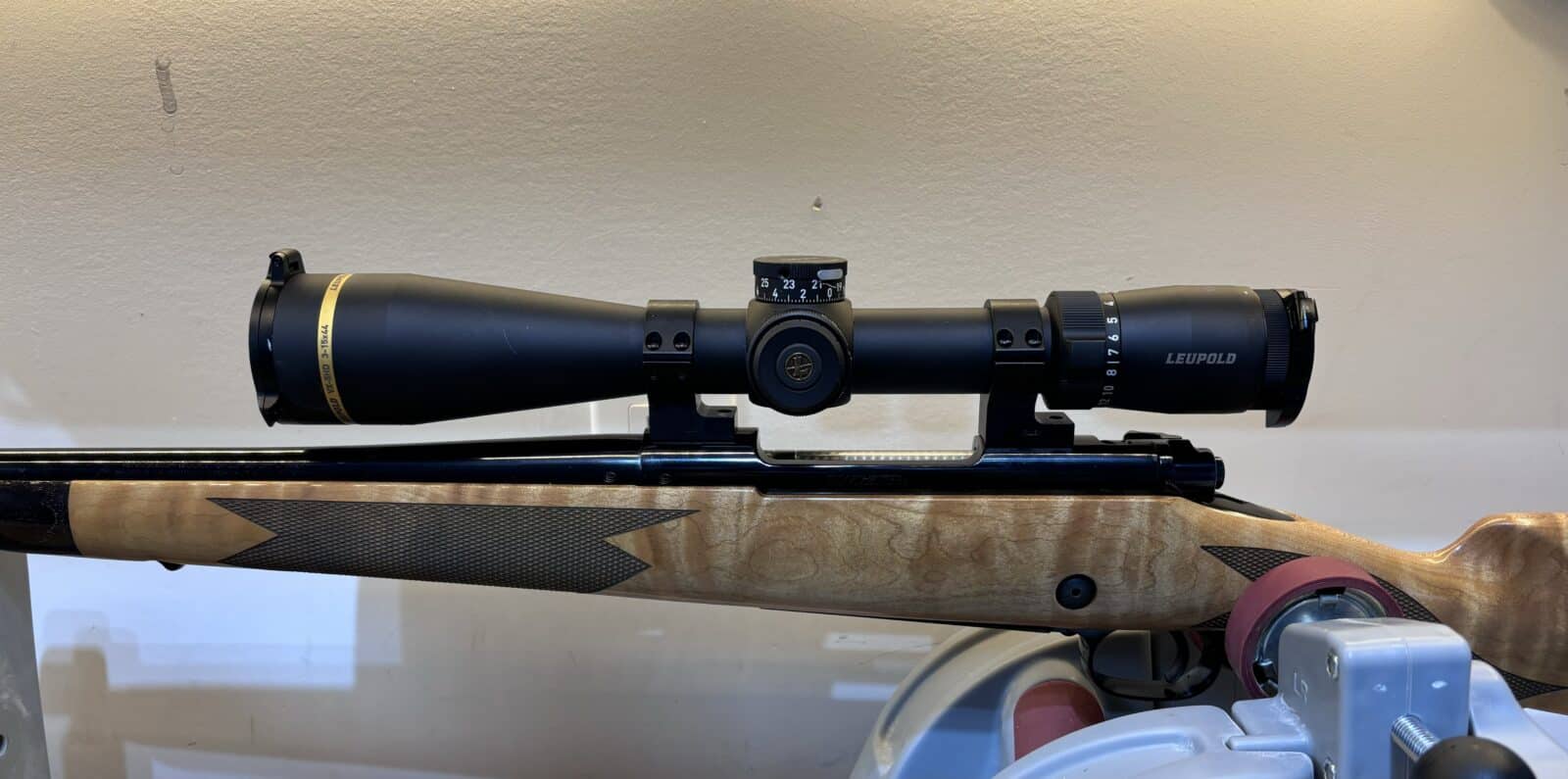 Winchester model 70 super grade Maple en 30-06