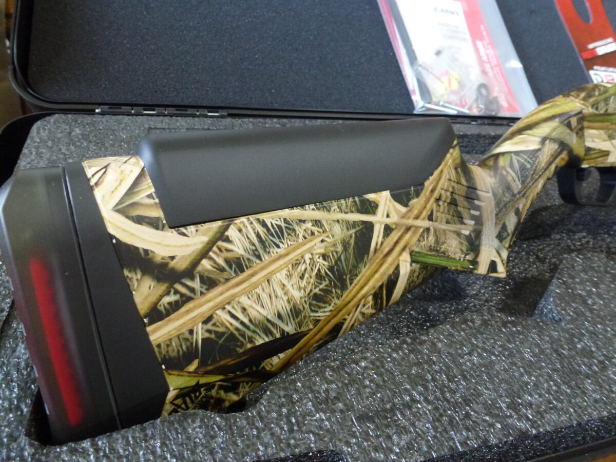 NEUF*UNFIRED Savage Renegauge Semi Automatic 12 Ga camo +coffre*