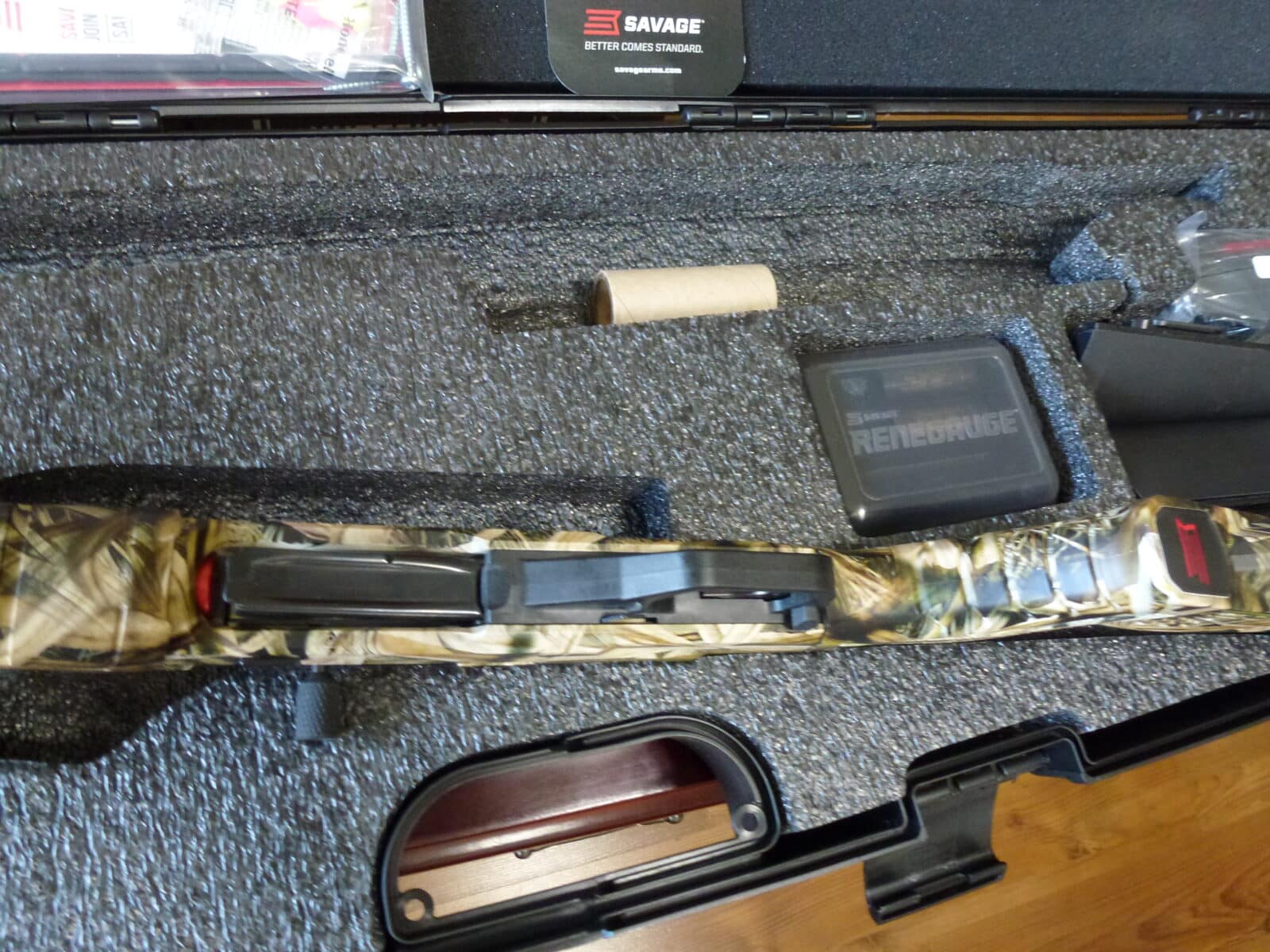 NEUF*UNFIRED Savage Renegauge Semi Automatic 12 Ga camo +coffre*