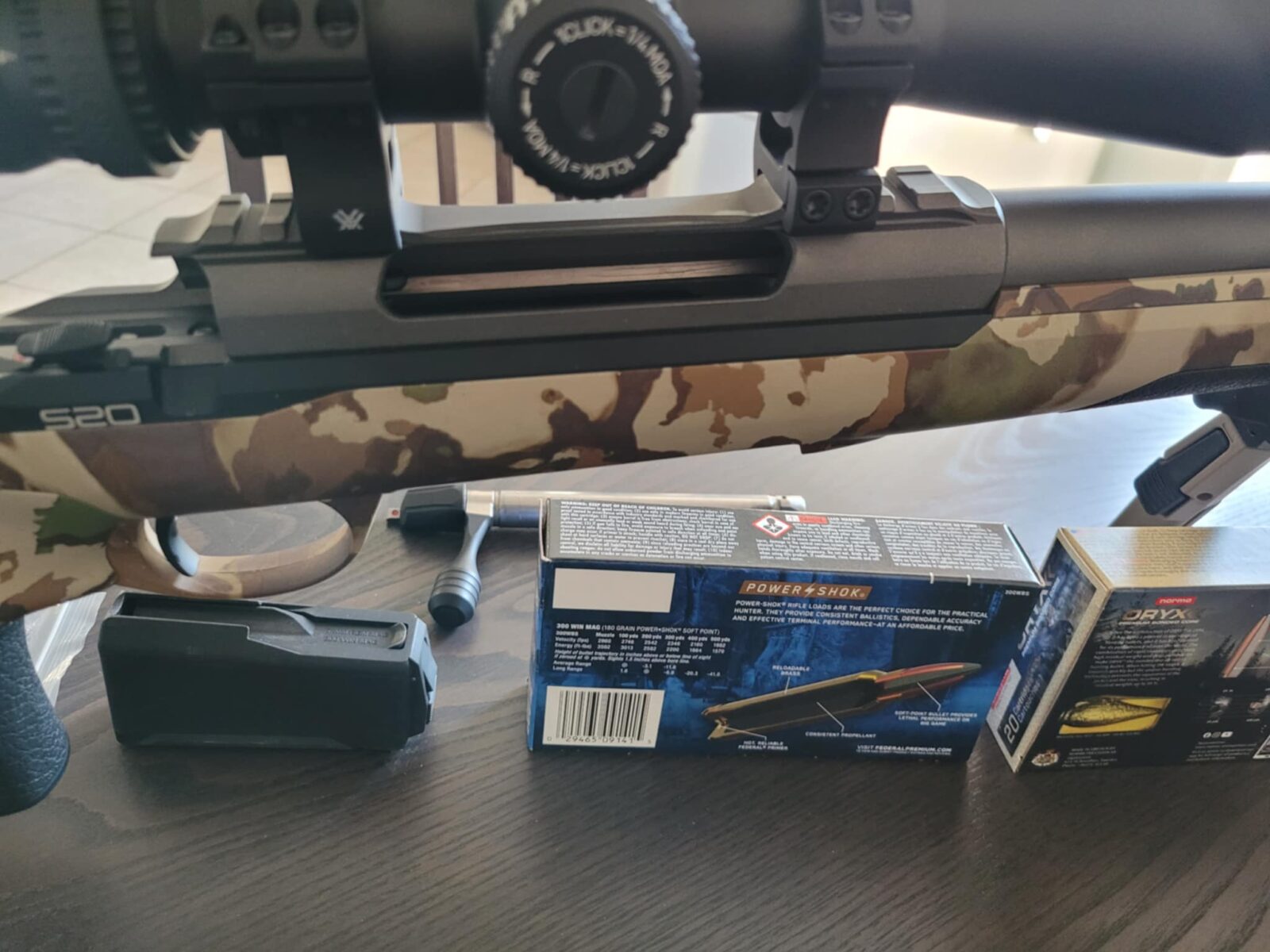SAKO S20 Fusion Cerakote 300 win mag avec moins de 100 coups tirés