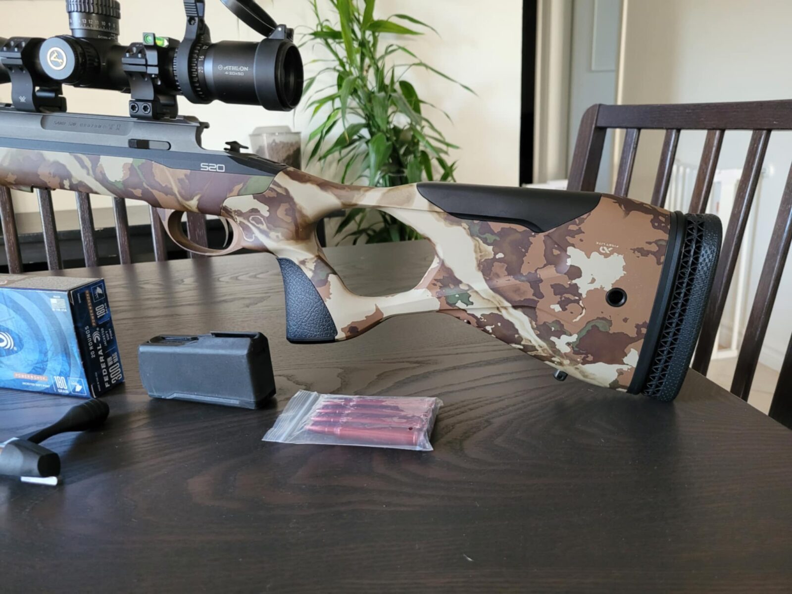 SAKO S20 Fusion Cerakote 300 win mag avec moins de 100 coups tirés