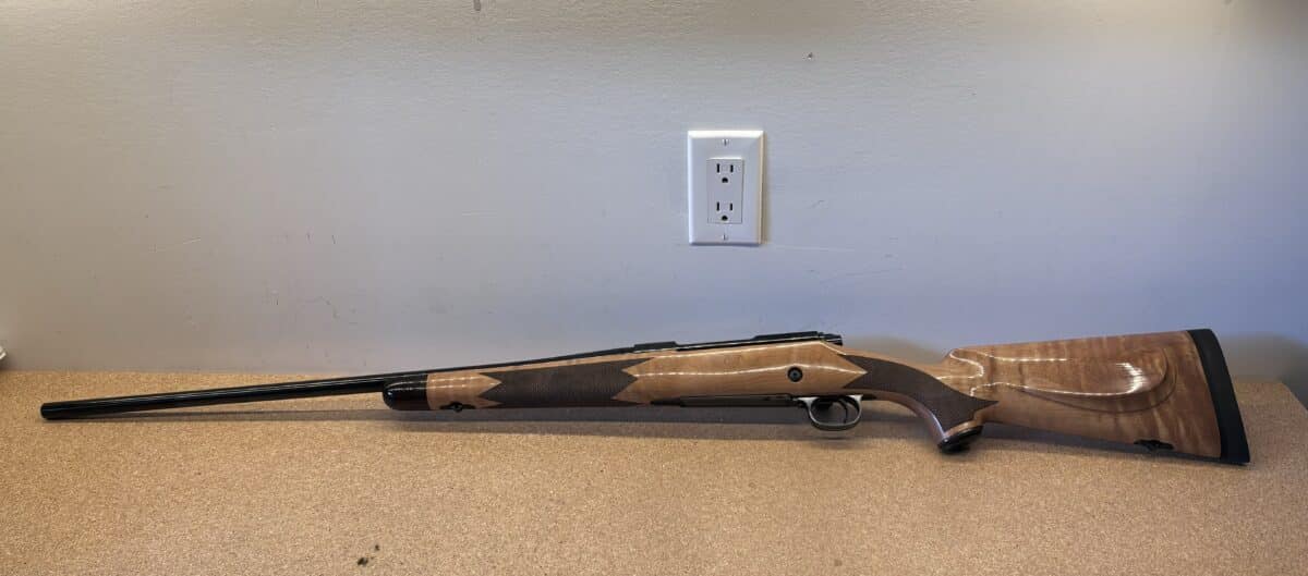 Winchester model 70 super grade Maple en 30-06