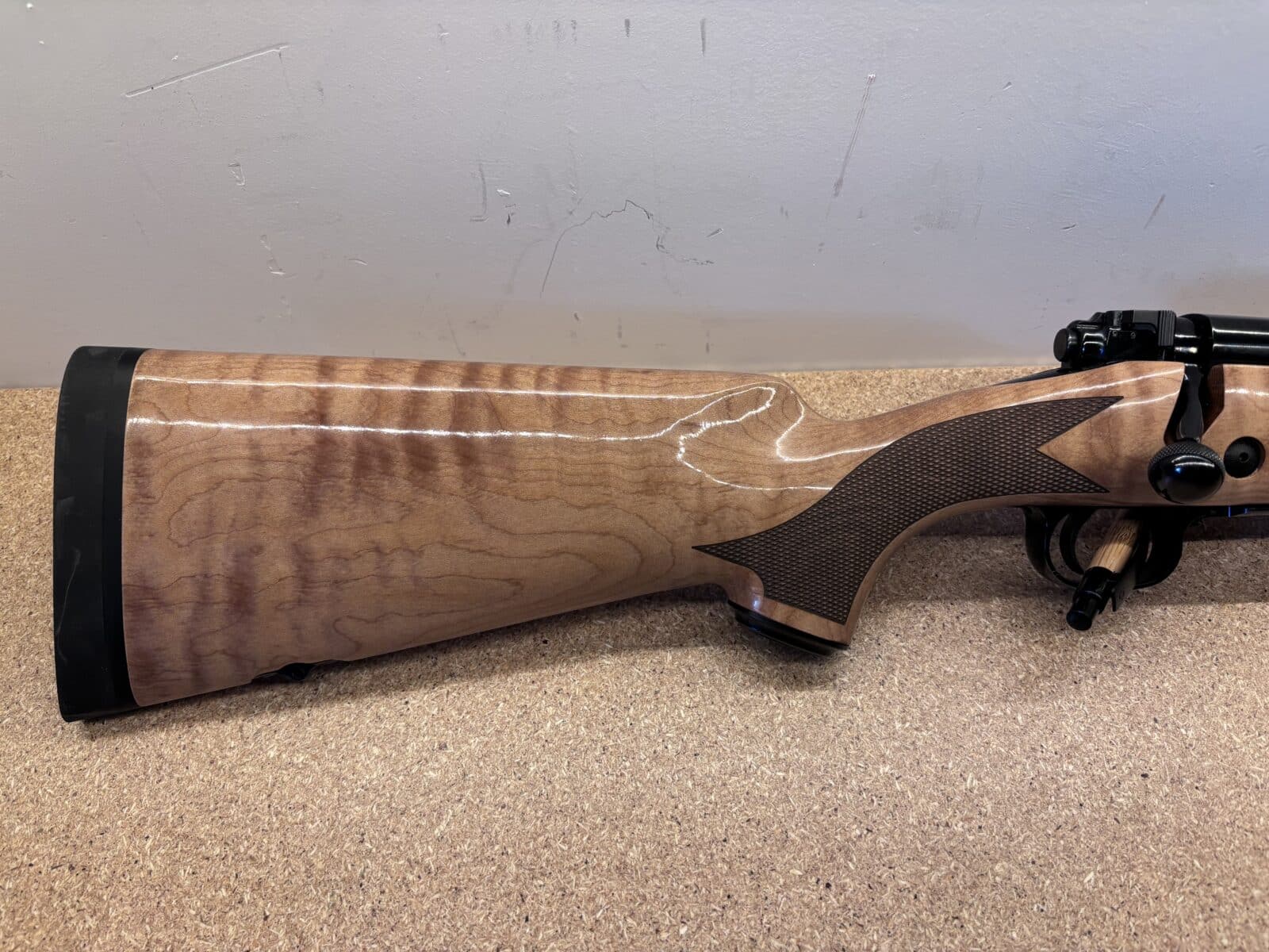 Winchester model 70 super grade Maple en 30-06