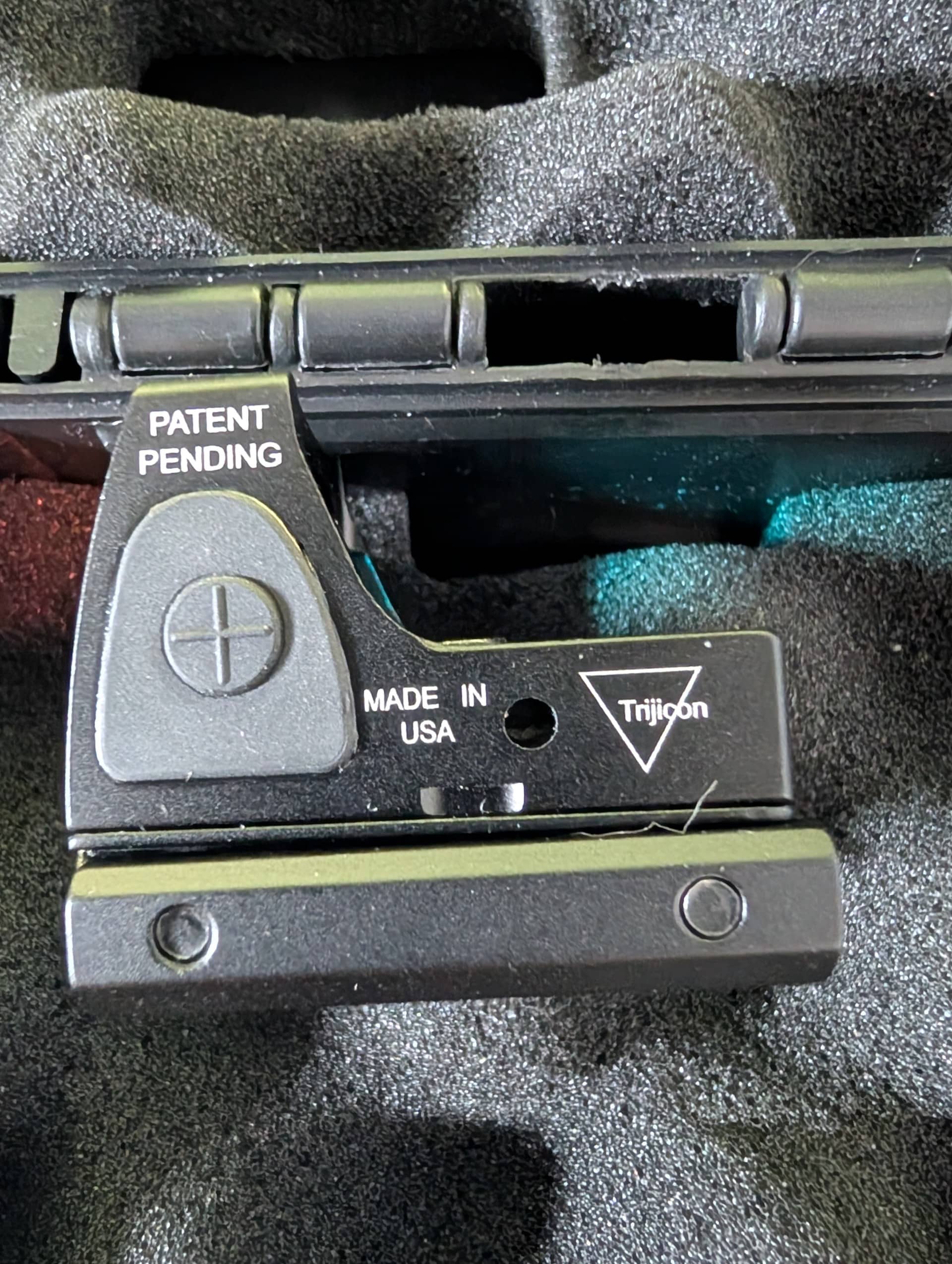 Viseur red dot copie de Trijicon