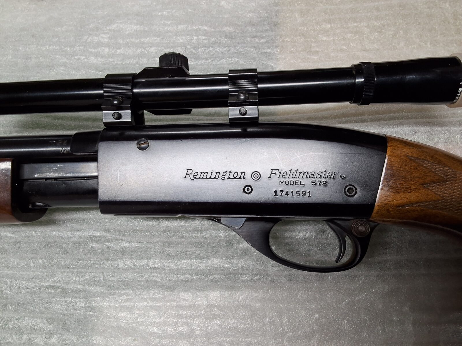 carabine a pompe Remington 572 fieldmaster .22lr