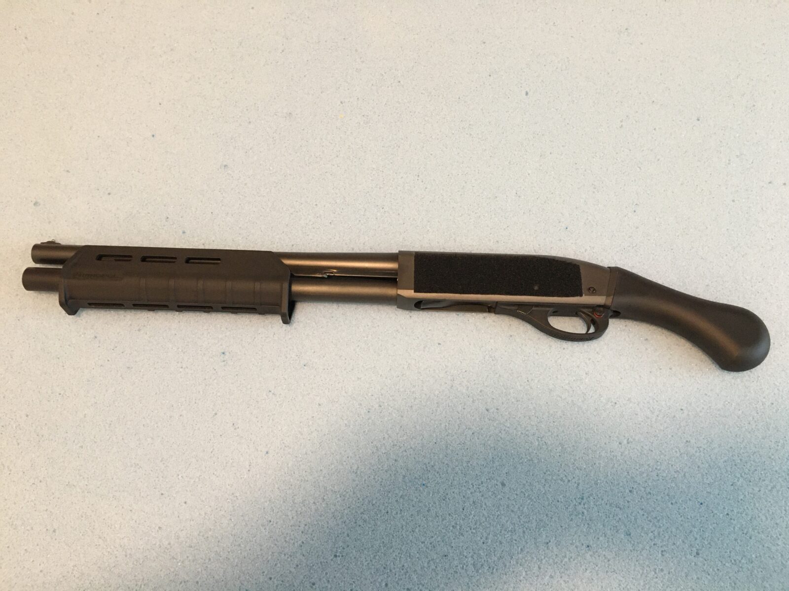 Fusil tactqie Remington TAC 14, calibre 20. Neuf.