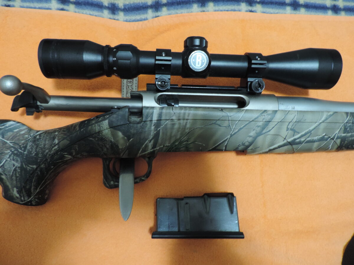 Rémington 7mm Magnum model 770 camo stainless avec scope